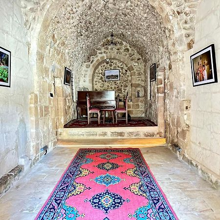 Arev Hotel Mardin Exteriör bild